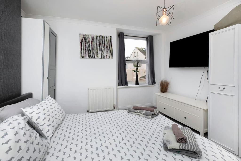 Beach Front Flat Shaldon With Parking Kültér fotó