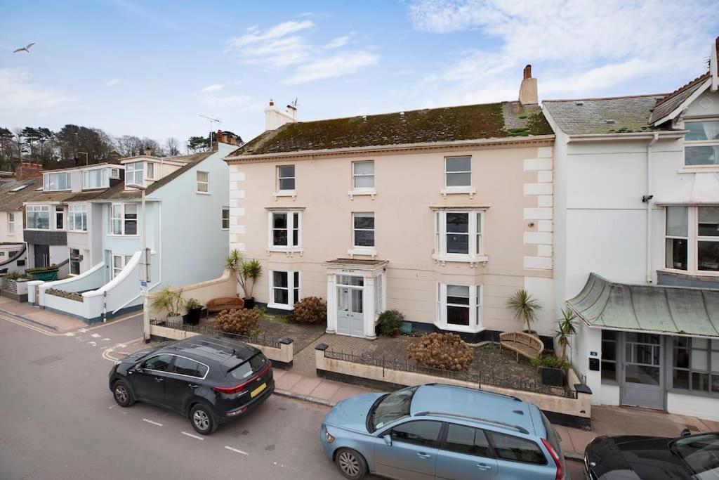 Beach Front Flat Shaldon With Parking Kültér fotó
