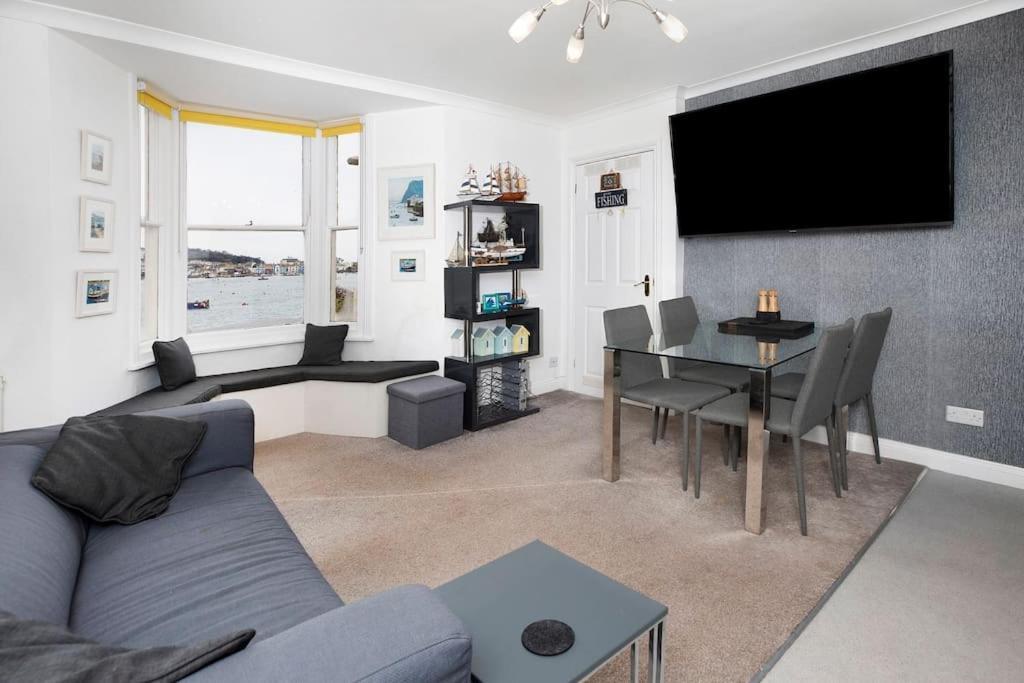Beach Front Flat Shaldon With Parking Kültér fotó